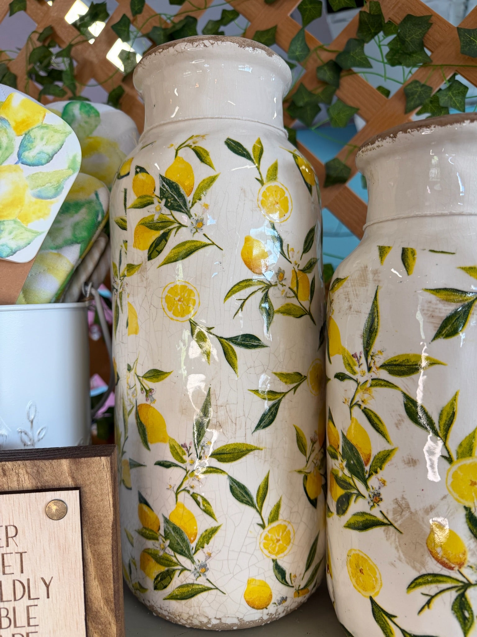 Lemon Vase