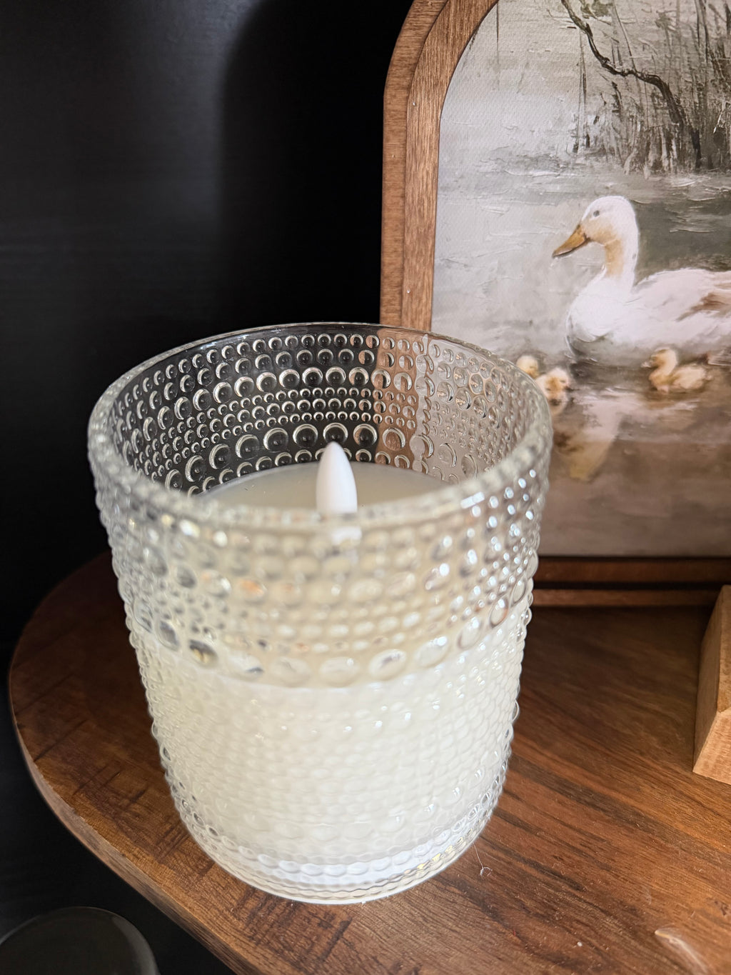 4" Glass Candle with 3D Dotted Flame